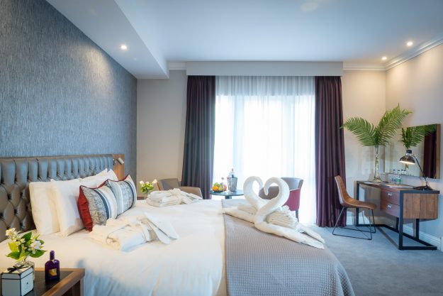 Midleton Park Hotel, shot by keewi