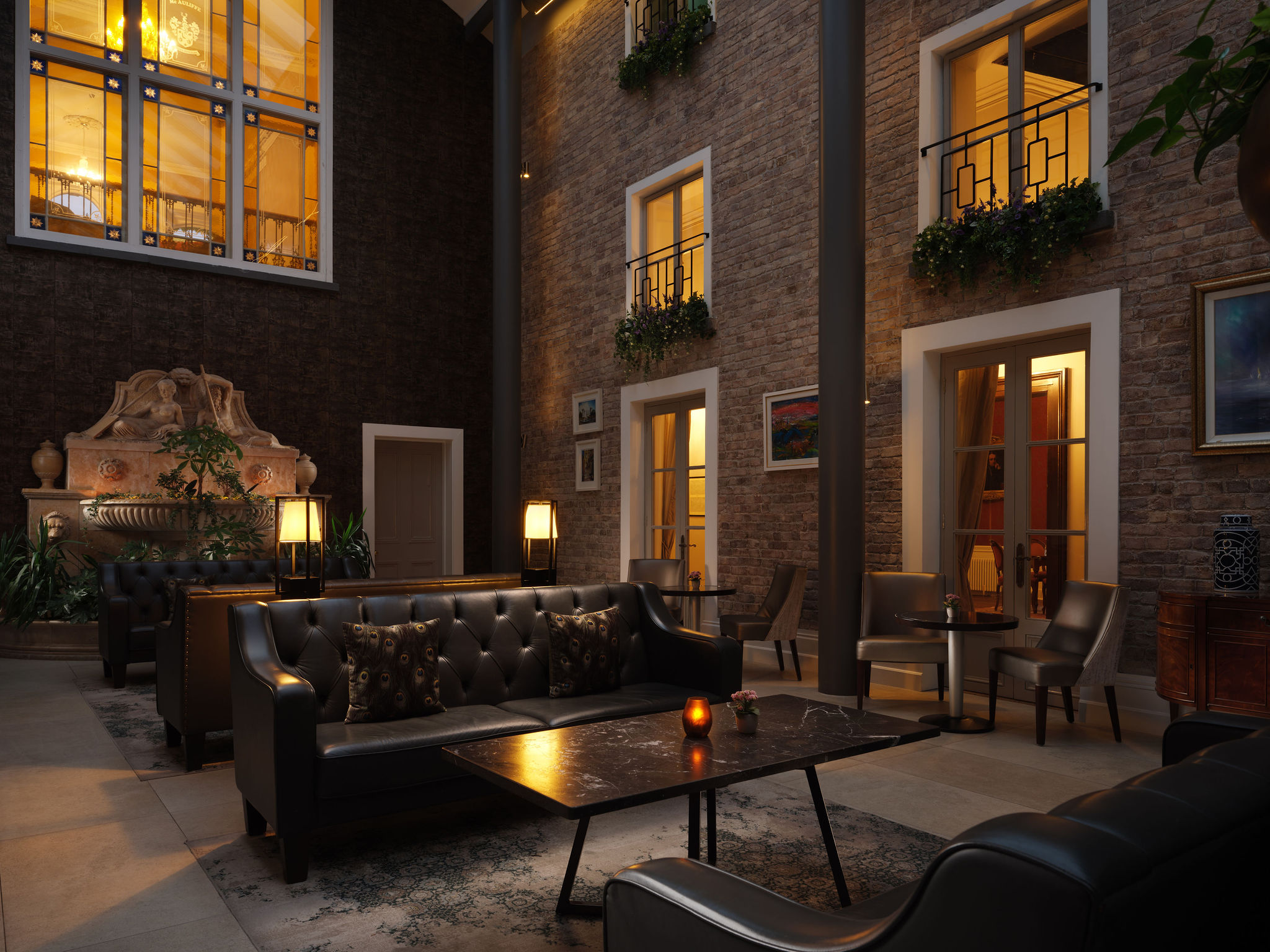 LyrathEstate_Lobby_Twilight_Jack_Hardy_2022