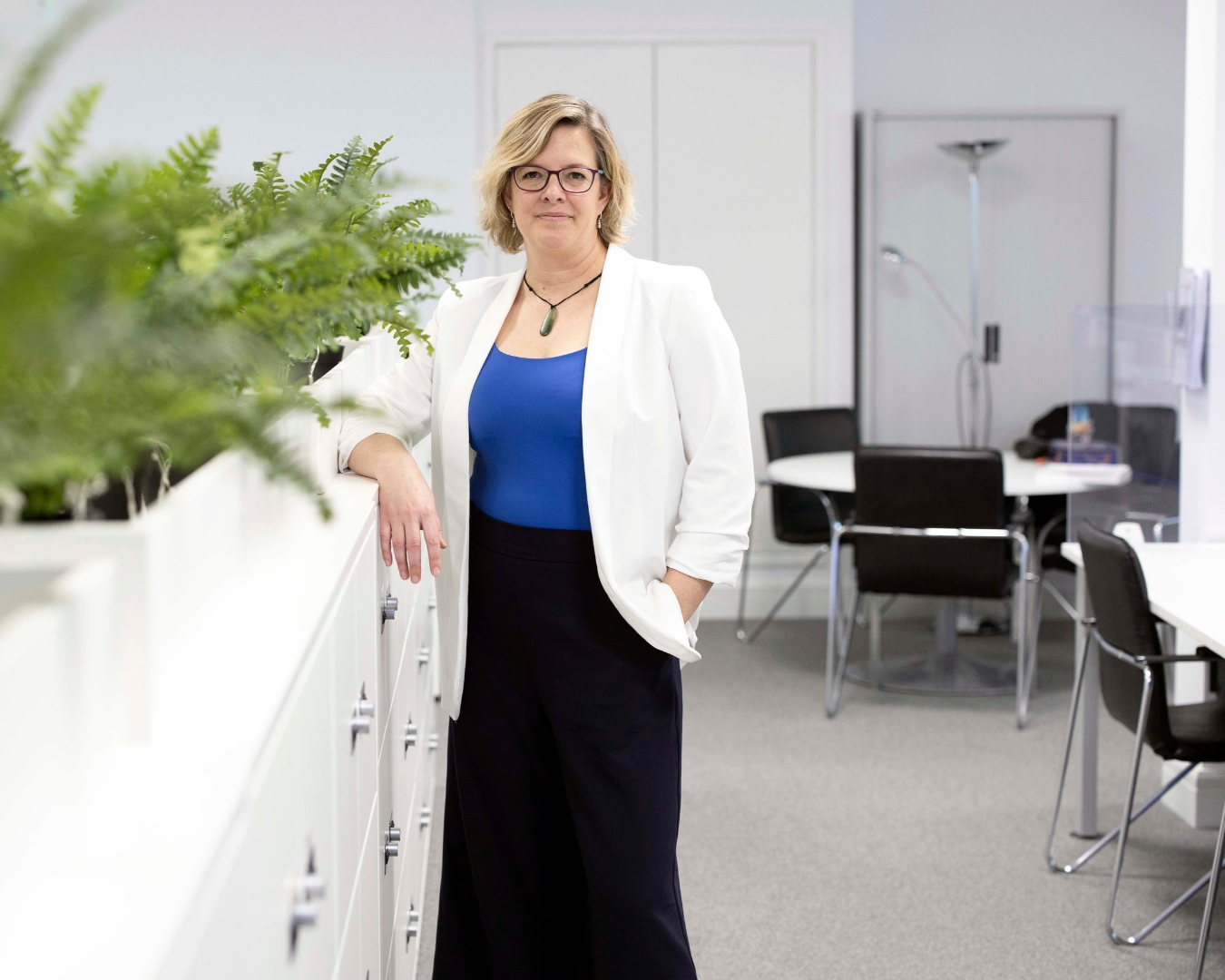 Alison Winger_business